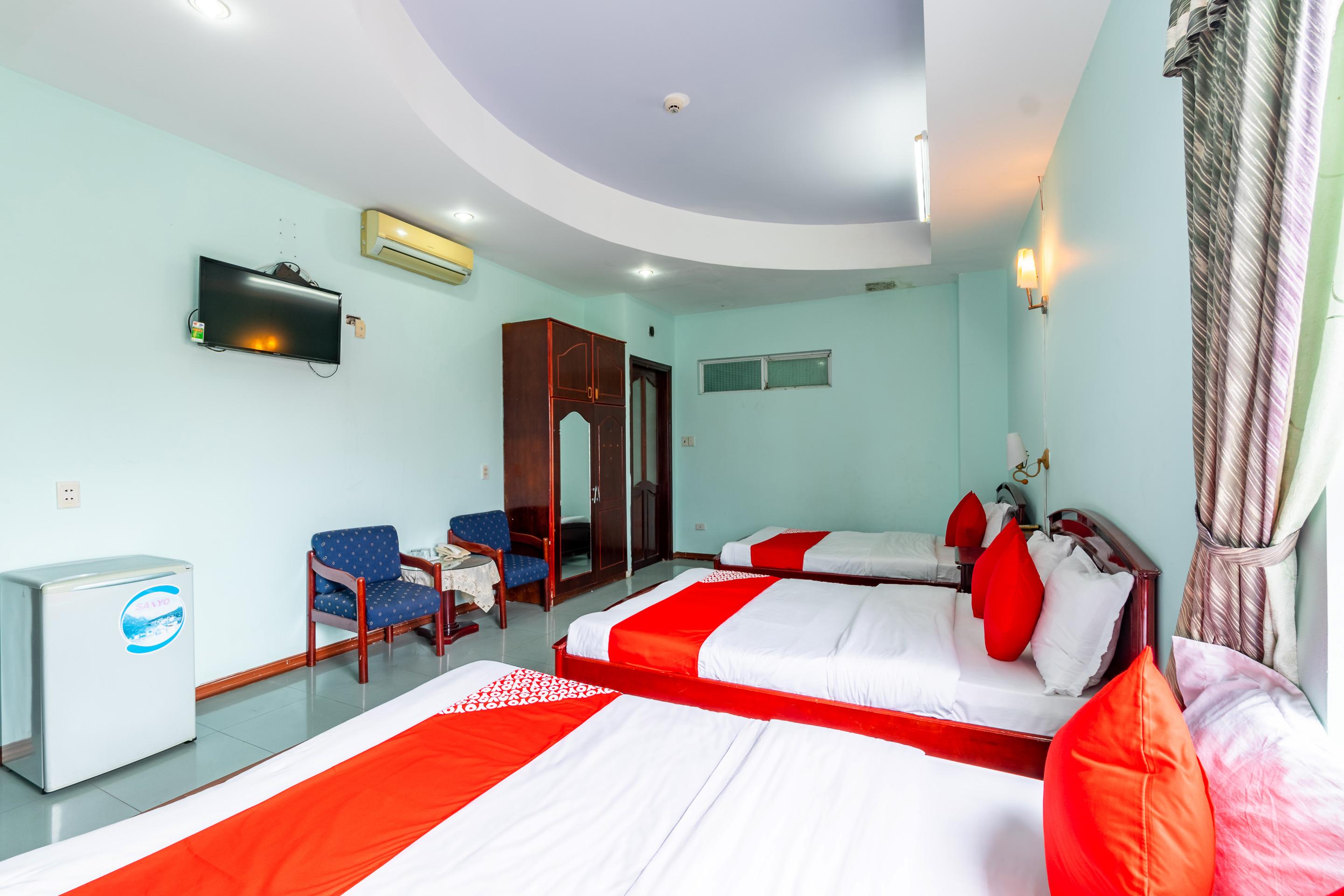 Golden Gate 1 Hotel Danang Exterior photo