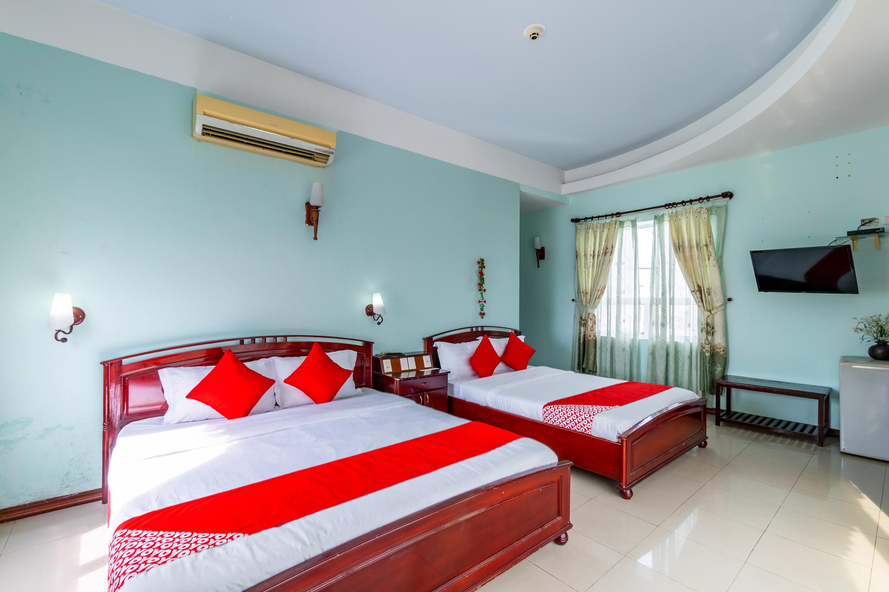 Golden Gate 1 Hotel Danang Exterior photo