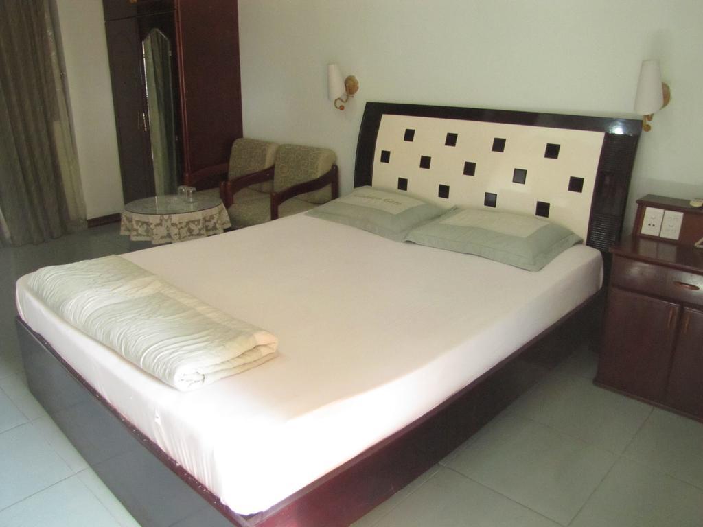 Golden Gate 1 Hotel Danang Room photo