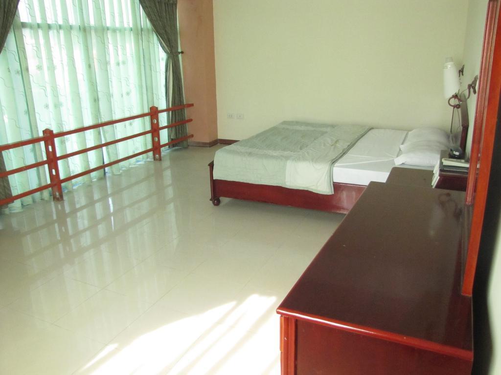 Golden Gate 1 Hotel Danang Exterior photo